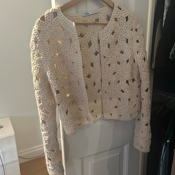 Zara Ivory Crochet Jacket - Picture 1 of 2